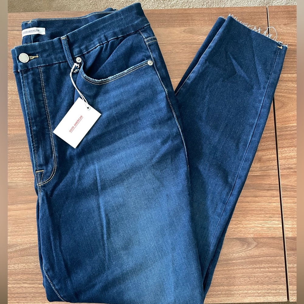 NWT Good American Good Waist Jeans